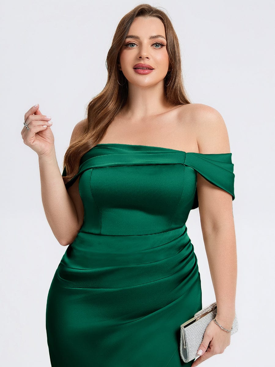 Plus Size Satin Wedding Guest Dress with Slit - Elegant Evening Attire Plus Size Satin Wedding Guest Dress with Slit - Elegant Evening Attire