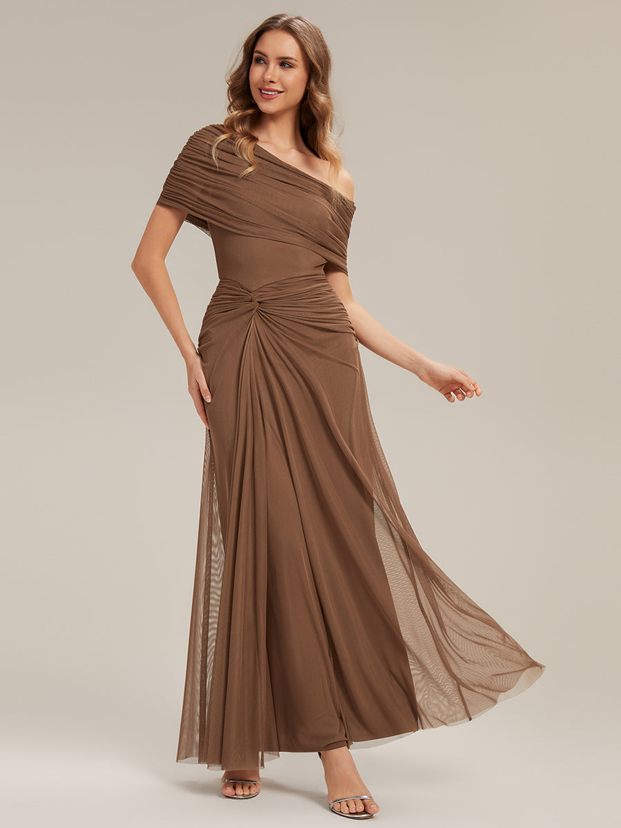 Tulle Off-the-shoulder Sleeve Bodycon Bridesmaid Dress #color_Brown