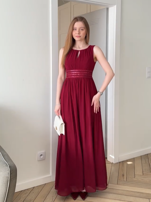 ever KALIA|Simple Sleeveless A-line Chiffon Bridesmaid Dress with Hollow Out Detail Fan Photos 1
