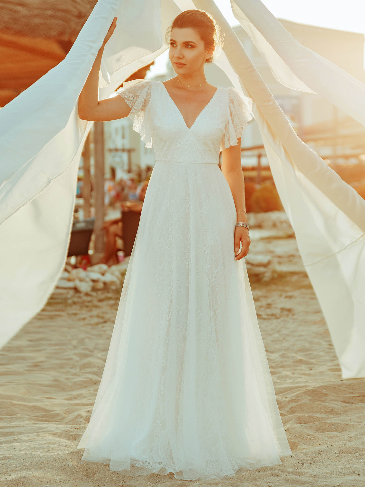 What Dresses Look Best on Outdoor Weddings on Ever Pretty?