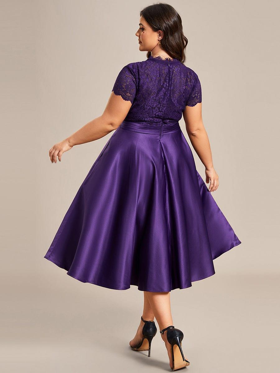 Plus Size V-neck Lace Bodice A-line Cocktail Dress with Pockets