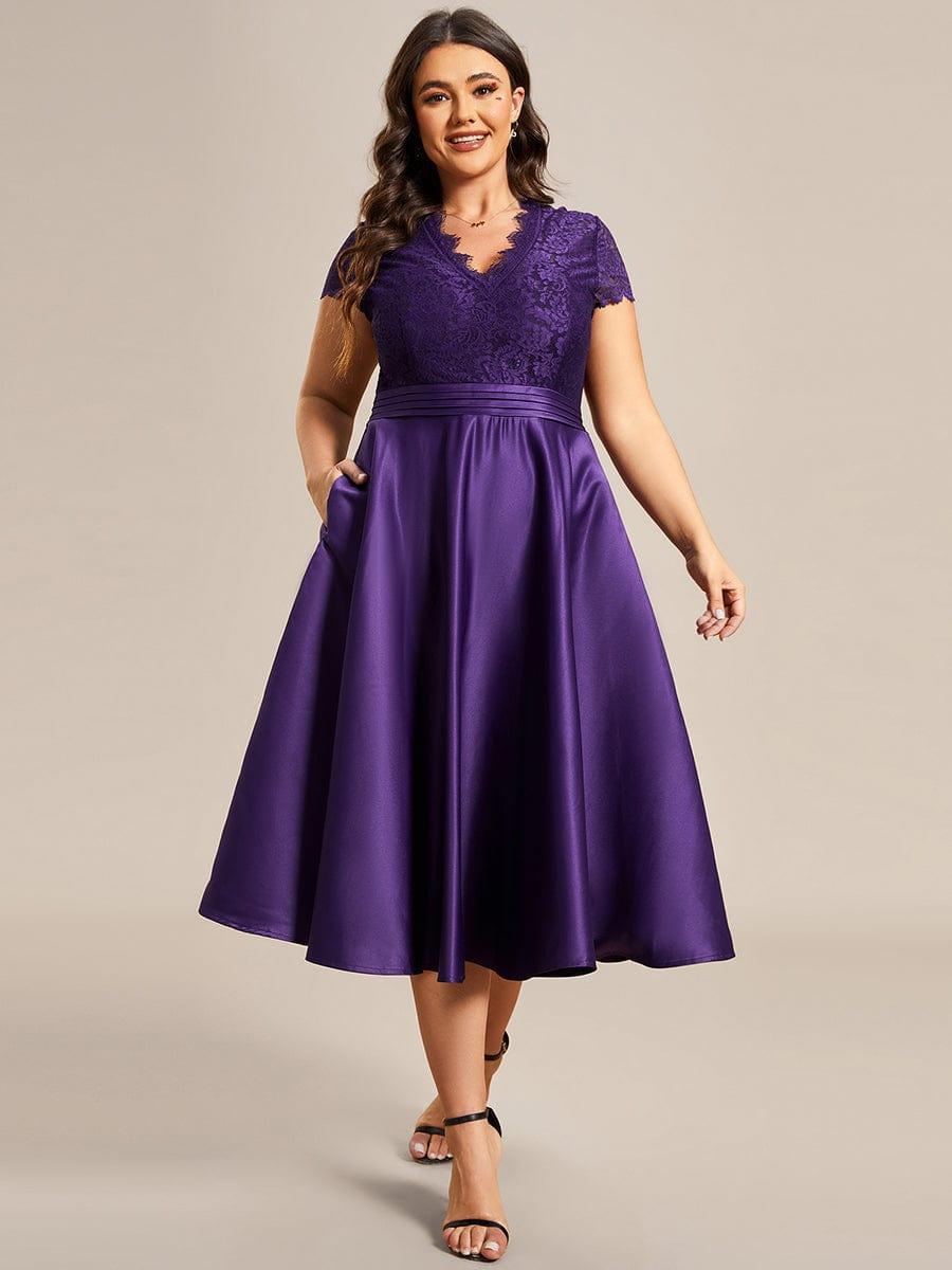 Plus Size V-neck Lace Bodice A-line Cocktail Dress with Pockets