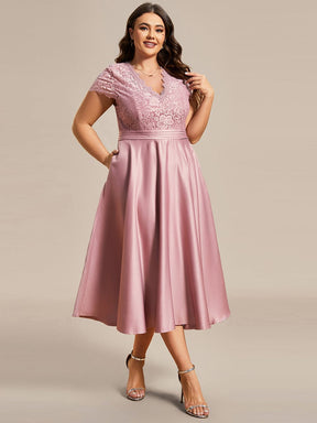 Plus Size V-neck Lace Bodice A-line Cocktail Dress with Pockets