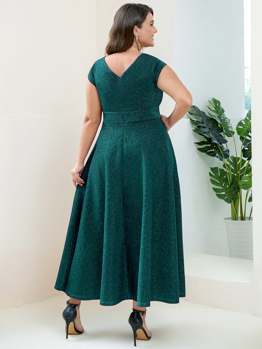 Plus Size Pleated A-Line Cap Sleeve V-Neck  Evening Dress #color_Dark Green