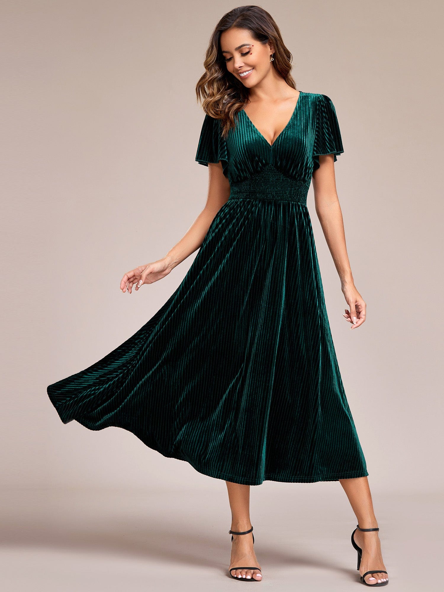 Graceful V-Neck Waist Design Short Sleeves Fall Velvet Midi Wedding Guest Dress #color_Dark Green