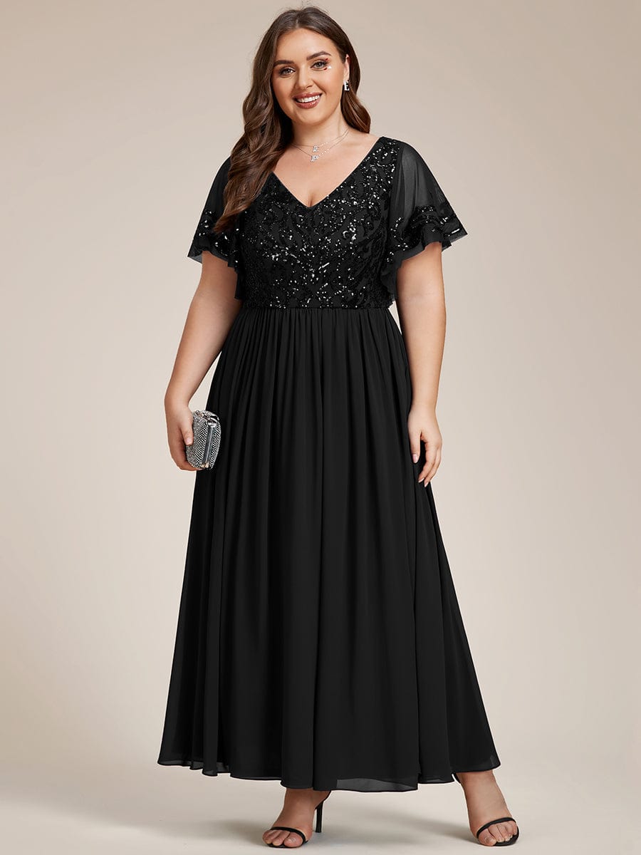Plus Size V-Neck Short Sleeve Sequin Bodice Mother of the Bride Dress #Color_Black