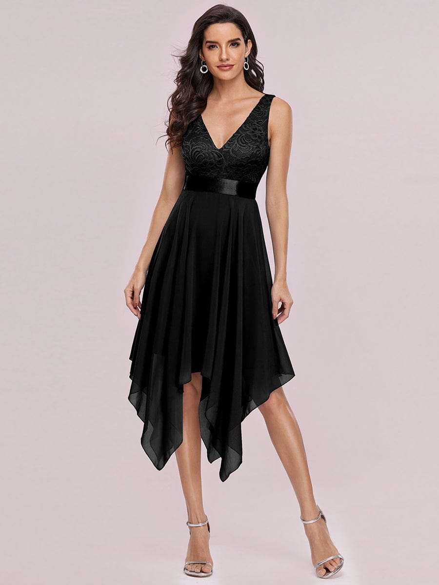 Stunning V Neck Lace & Chiffon Prom Dress for Women #color_Black