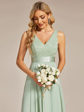Stunning V Neck Prom Lace Dress for Women