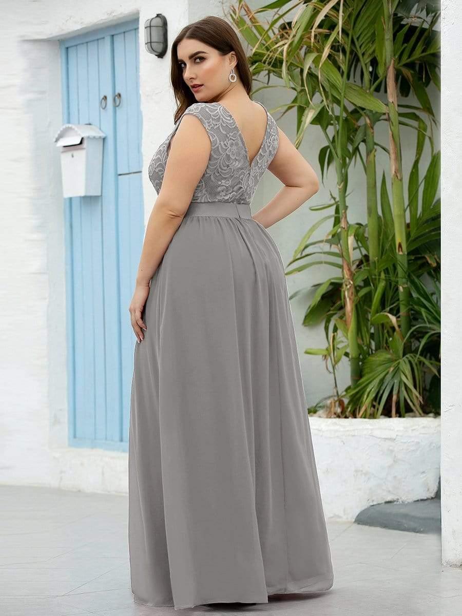 Plus Size Classic Round Neck V Back A-Line Chiffon Bridesmaid Dresses with Lace #color_Grey 