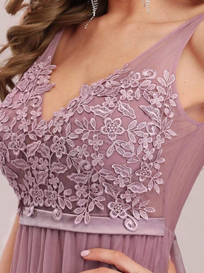Women's A-Line V-Neck Floral Lace Appliques Bridesmaid Dress