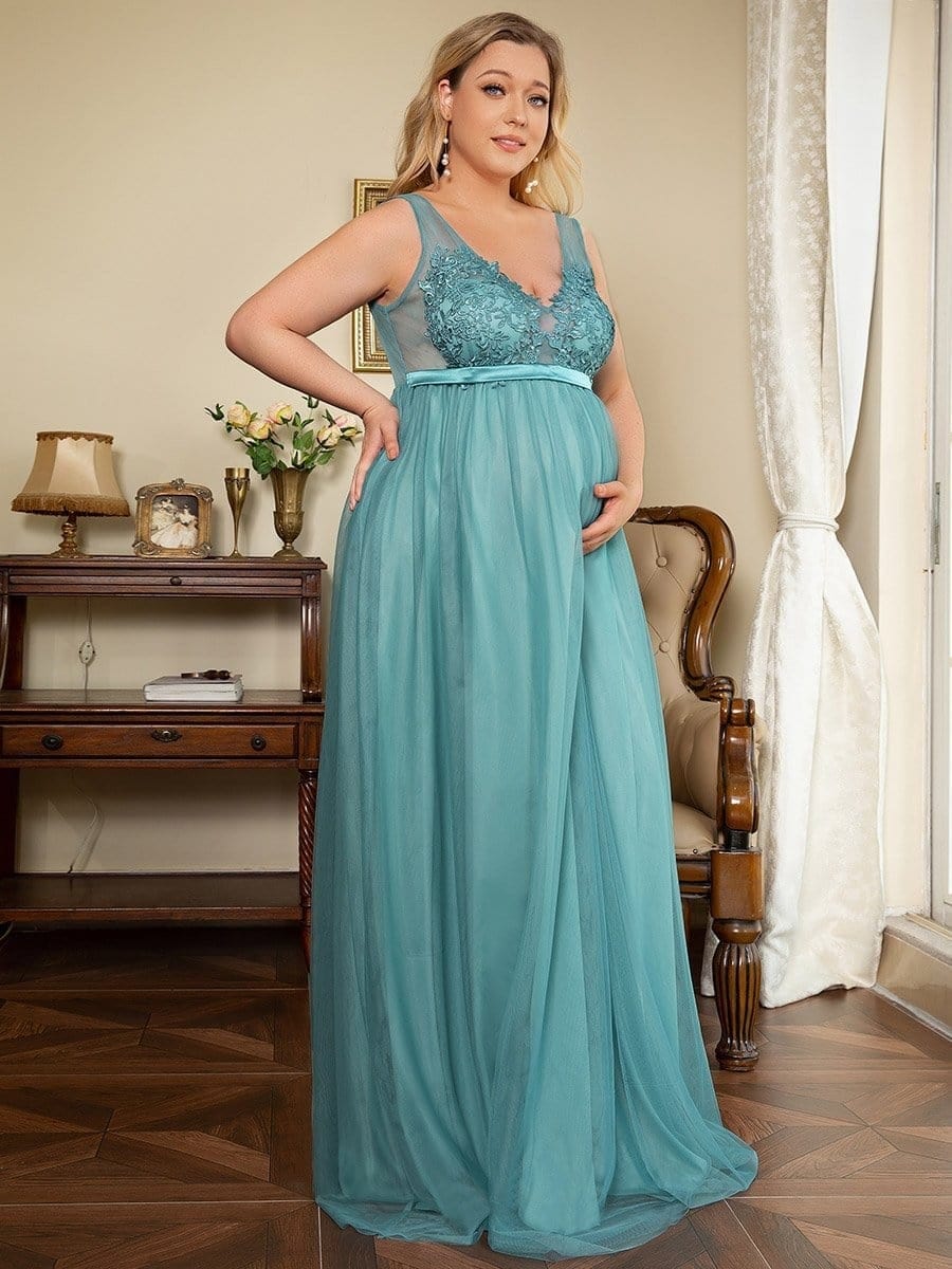 Plus Size Double V-Neck Lace Bodice Long Flowy Maternity Dress #color_Dusty Blue