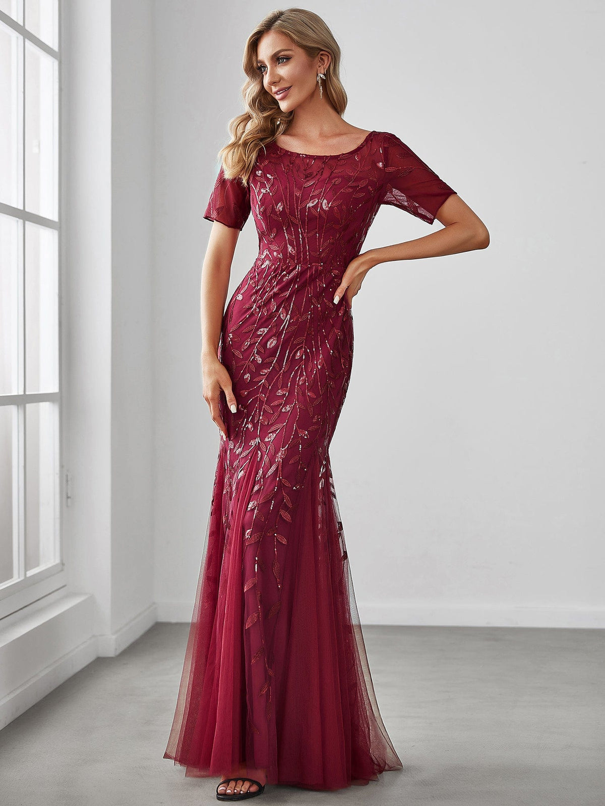 Floral Sequin Print Maxi Long Fishtail Tulle Dresses With Half Sleeve #Color_Burgundy